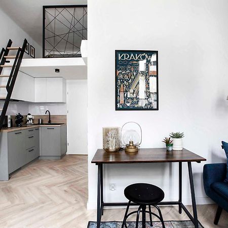 Charming Studio With Kitchen - Old Town, Main Station Cracovia Esterno foto