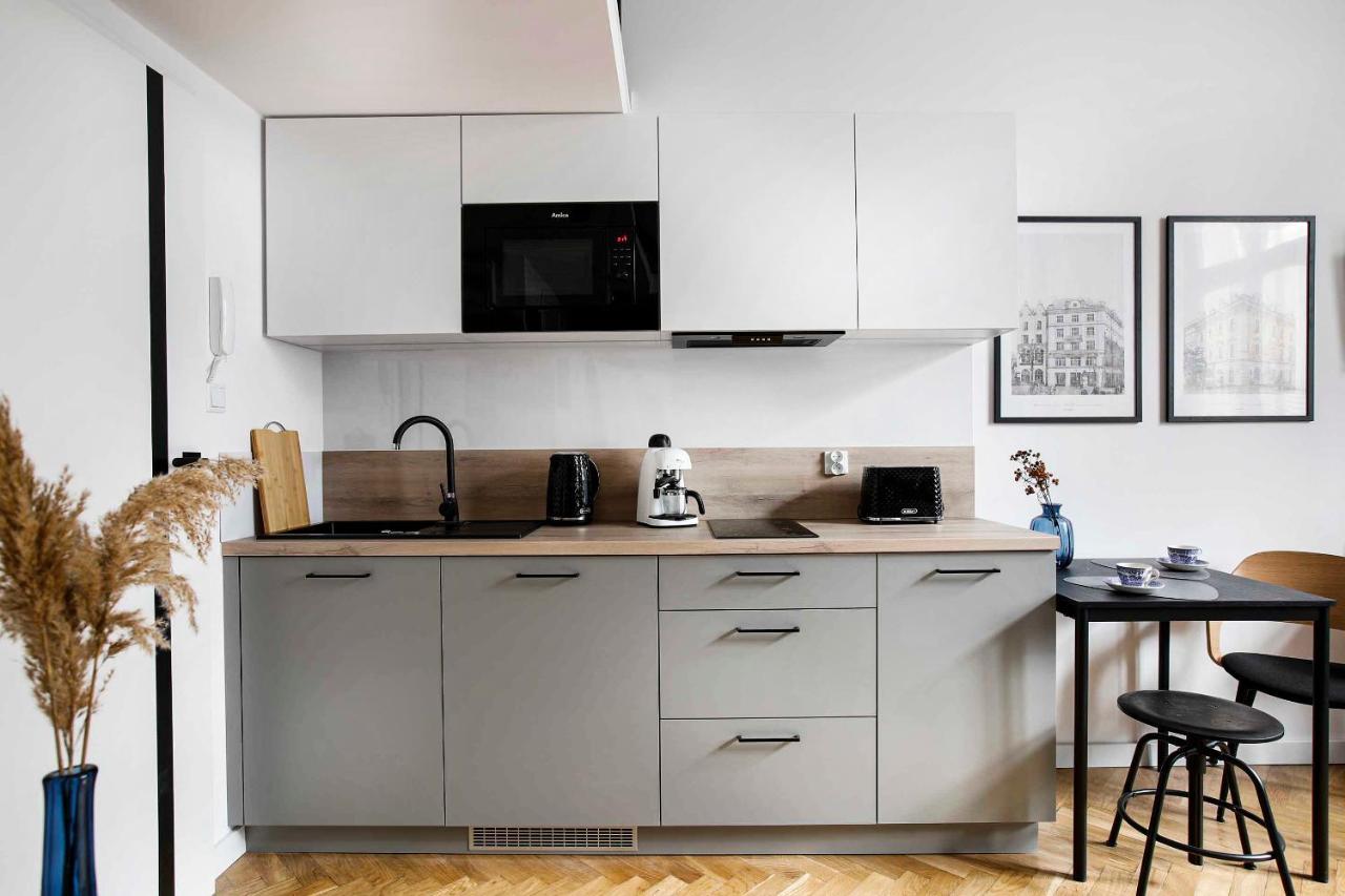 Charming Studio With Kitchen - Old Town, Main Station Cracovia Esterno foto