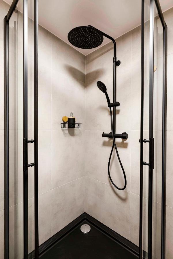 Charming Studio With Kitchen - Old Town, Main Station Cracovia Esterno foto